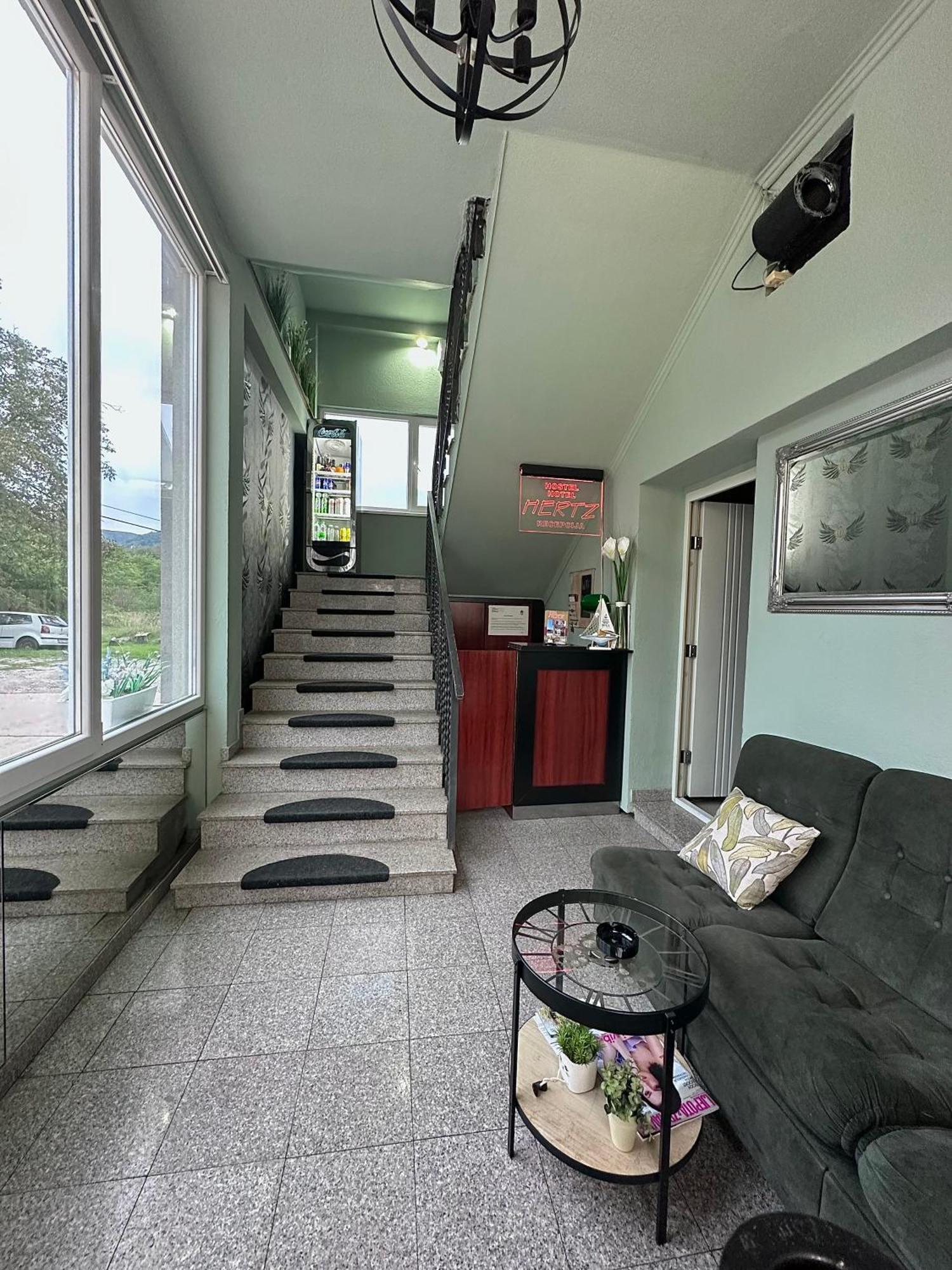 Hostel Herz Баня-Лука Екстер'єр фото
