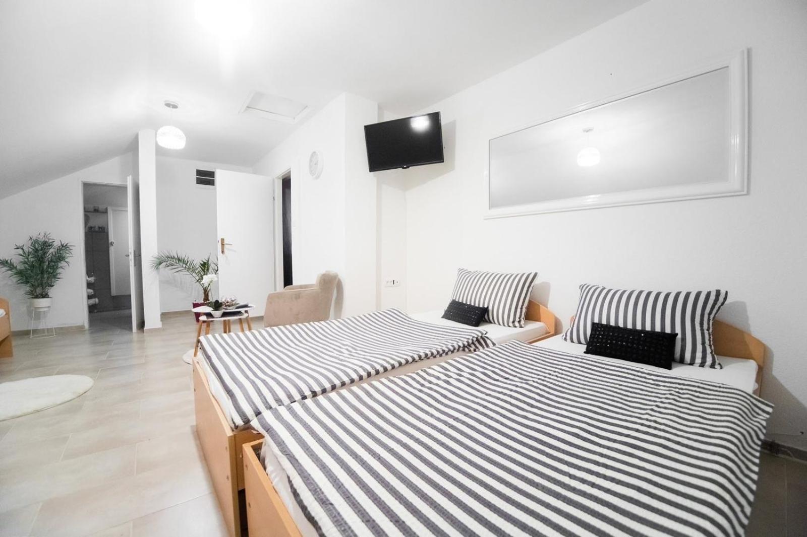 Hostel Herz Баня-Лука Екстер'єр фото