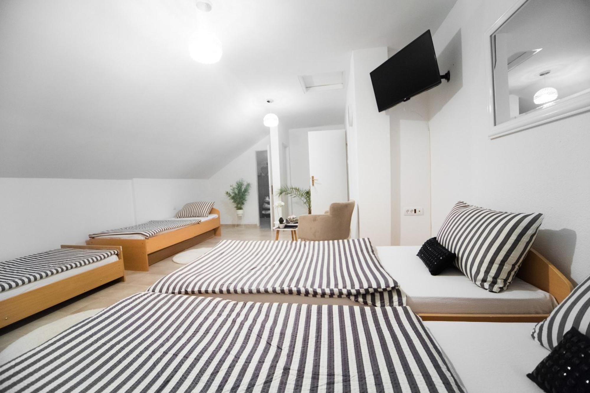 Hostel Herz Баня-Лука Екстер'єр фото