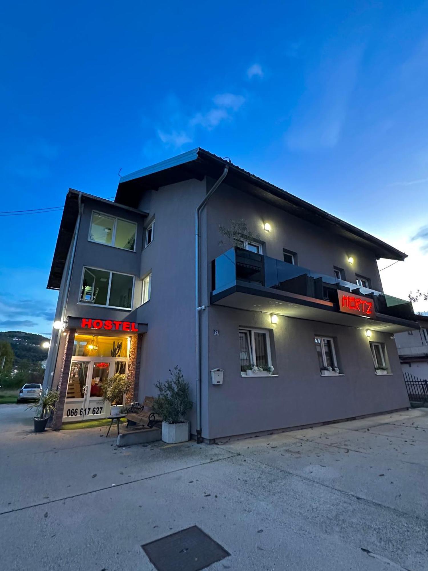 Hostel Herz Баня-Лука Екстер'єр фото
