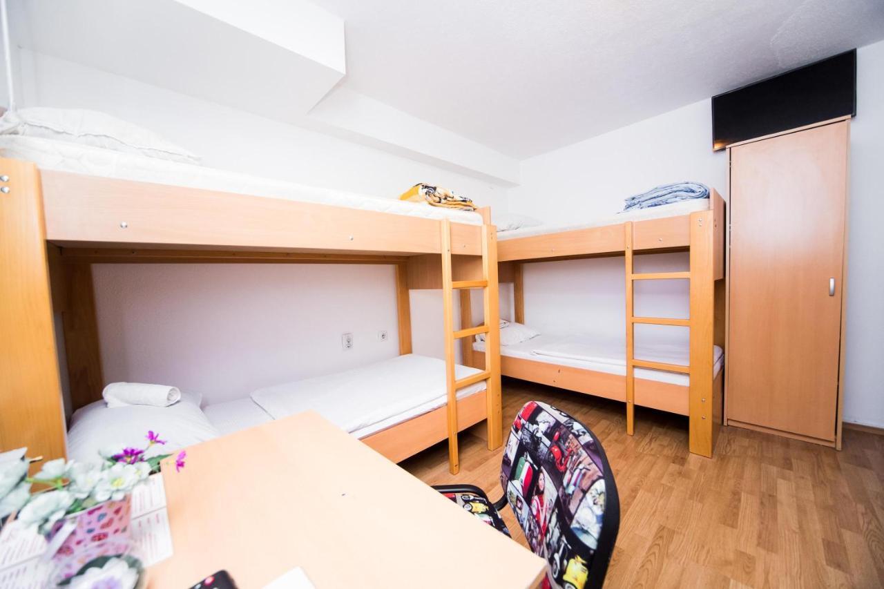 Hostel Herz Баня-Лука Екстер'єр фото