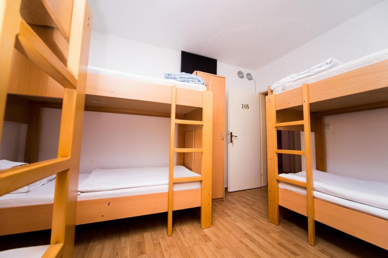 Hostel Herz Баня-Лука Екстер'єр фото