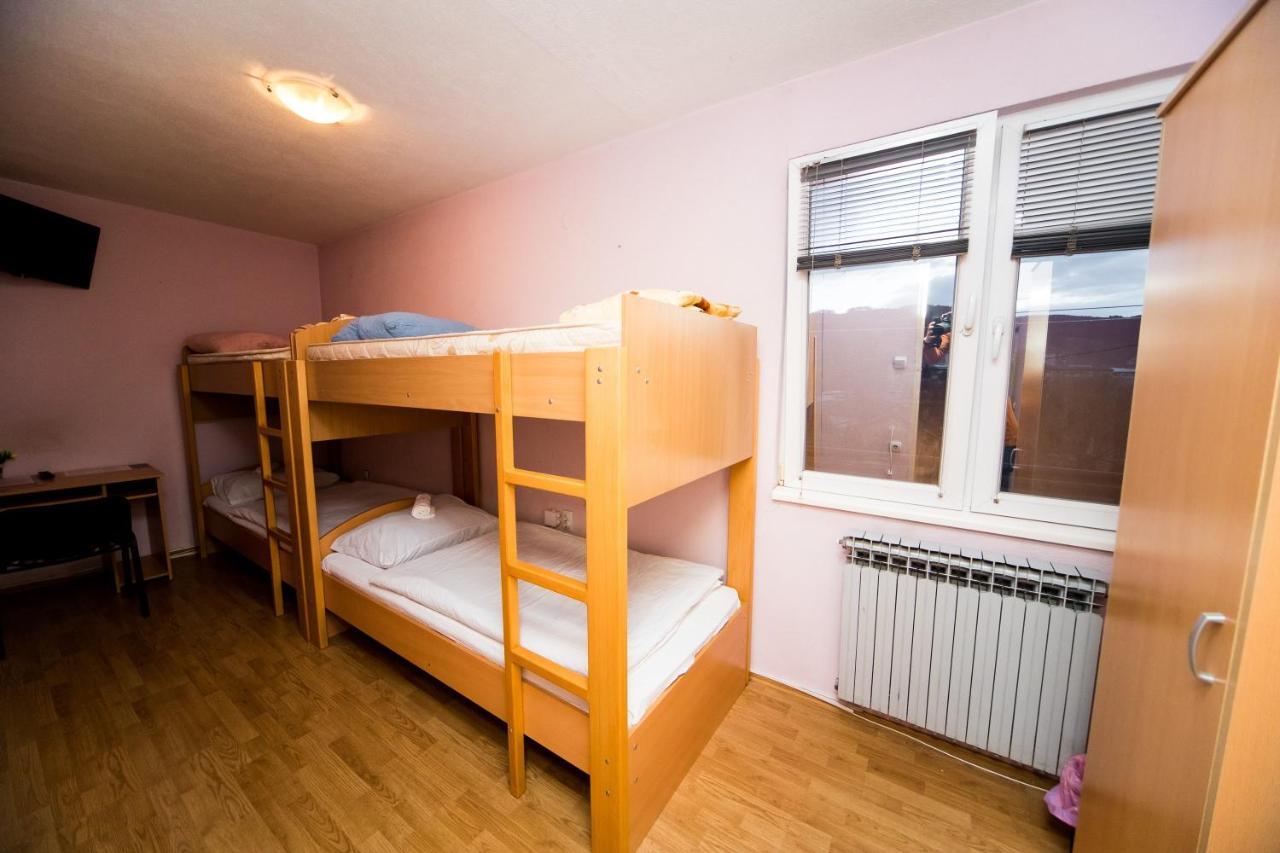 Hostel Herz Баня-Лука Екстер'єр фото