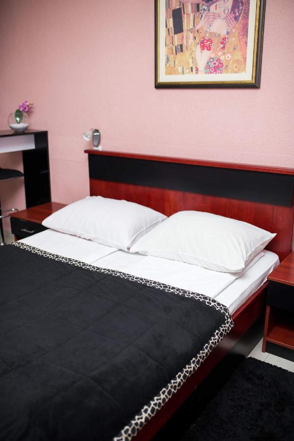 Hostel Herz Баня-Лука Екстер'єр фото